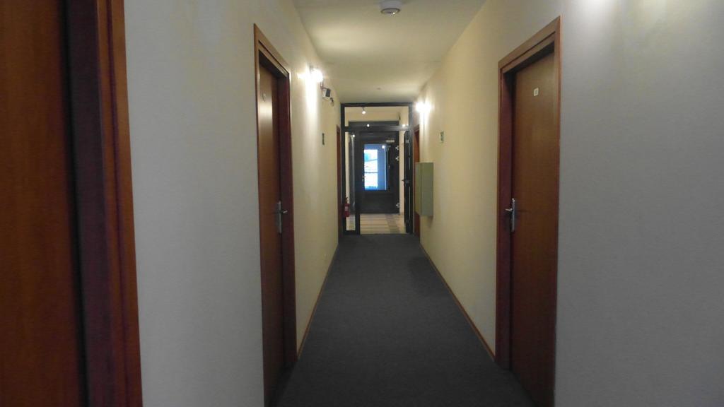 Hotel Julianow Varşova Dış mekan fotoğraf