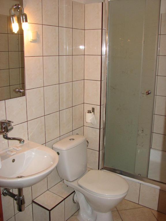 Hotel Julianow Varşova Dış mekan fotoğraf
