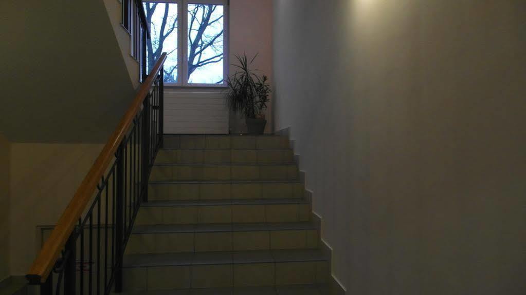 Hotel Julianow Varşova Dış mekan fotoğraf